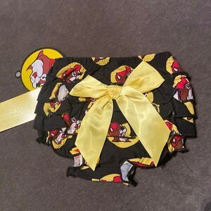 Baby Infant Buc-ee’s Summer Ruffle Diaper Cover Size 3 months NWT